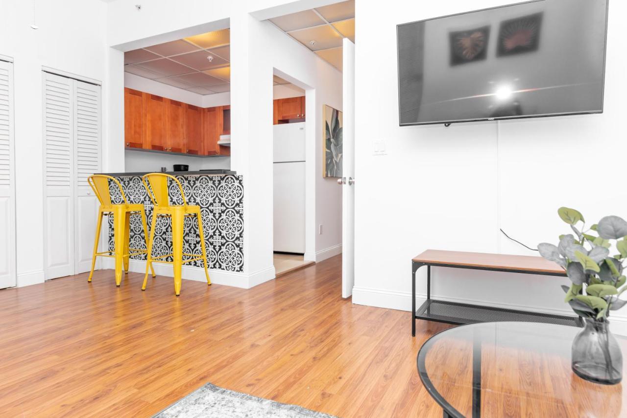 Home Miami Downtown With Balcony - 5 Minutes From Wynwood & Port - Near Beach Bagian luar foto