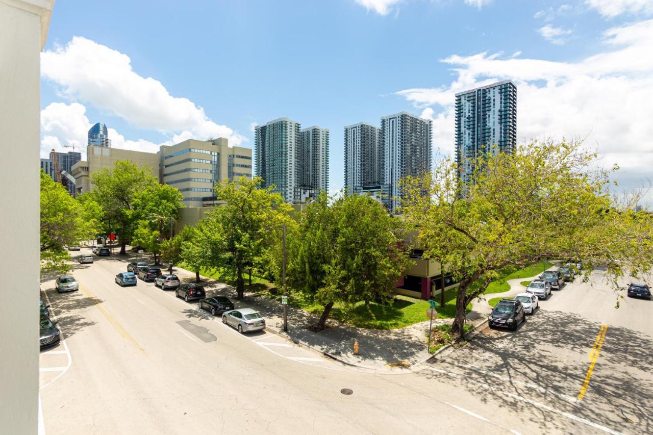 Home Miami Downtown With Balcony - 5 Minutes From Wynwood & Port - Near Beach Bagian luar foto
